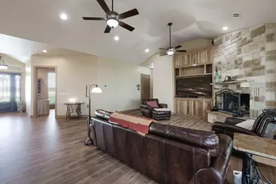 5450 County Road 101, Lampasas, TX 76550 - Photo 15