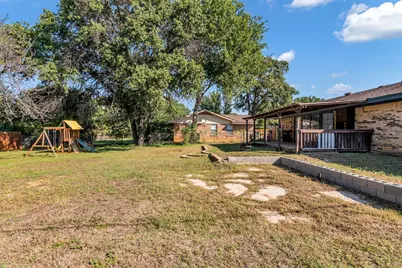 212 Mountain View Drive, Azle, TX 76020 - Photo 35