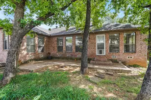 4919 Saddleback Rd, Arlington, TX 76017 - Photo 23