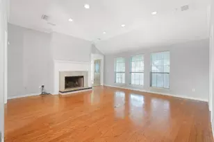 4919 Saddleback Rd, Arlington, TX 76017 - Photo 5