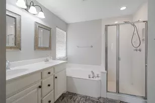 4919 Saddleback Rd, Arlington, TX 76017 - Photo 17