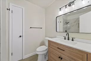 7510 Holly Hill Dr, Dallas, TX 75231 - Photo 11