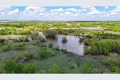 6924 US Highway 82 W, Nocona, TX 76255 - Photo 17