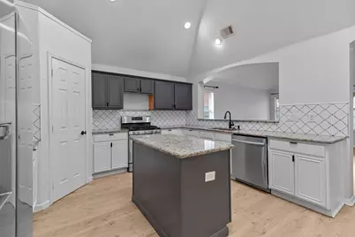 7309 Eton Drive, Rowlett, TX 75089 - Photo 5