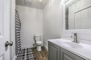 727 Royal Crest Dr, Mesquite, TX 75149 - Photo 9