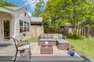 824 Kirkwood Dr, Dallas, TX 75218 - Photo 25