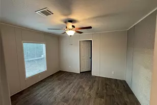2225 Woodview Trail, Granbury, TX 76048 - Photo 3