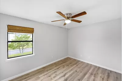 1226 Baylor Avenue #116, Waco, TX 76706 - Photo 11