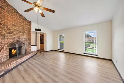 729 Via Altos, Mesquite, TX 75150 - Photo 5