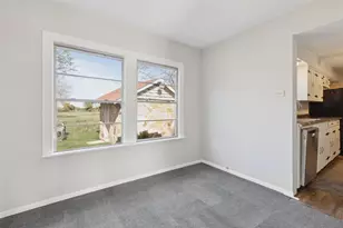 10609 Seagoville Rd, Dallas, TX 75217 - Photo 17
