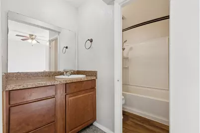 10609 Seagoville Road, Dallas, TX 75217 - Photo 25