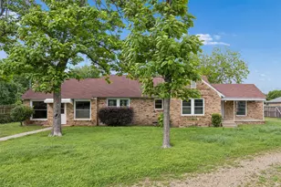 10609 Seagoville Rd, Dallas, TX 75217 - Photo 1