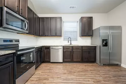 900 Juneberry Drive, Denton, TX 76207 - Photo 11