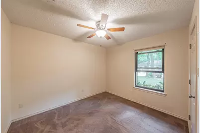 7525 Woodhaven Drive, North Richland Hills, TX 76182 - Photo 19