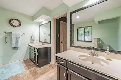 7525 Woodhaven Drive, North Richland Hills, TX 76182 - Photo 15