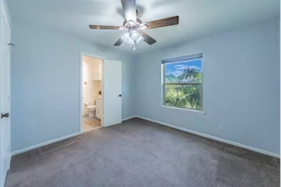 2422 Greenwood Drive, Grand Prairie, TX 75050 - Photo 17