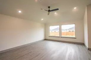 13557 Bonanza Cir, Cresson, TX 76035 - Photo 11