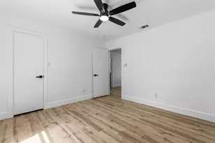 9255 Crimnson Ct, Dallas, TX 75217 - Photo 31