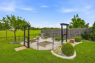 1021 Morningside Dr, Burleson, TX 76028 - Photo 31