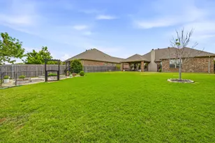 1021 Morningside Dr, Burleson, TX 76028 - Photo 33