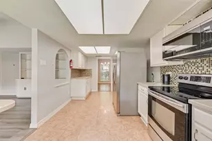936 Mossvine Dr, Plano, TX 75023 - Photo 11