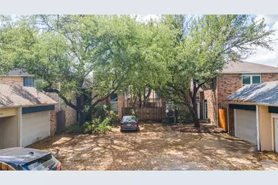 1417 McCoy Street, Dallas, TX 75204 - Photo 25