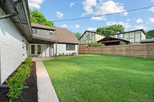 9342 Springwater Dr, Dallas, TX 75228 - Photo 35