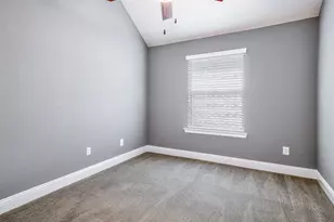 1117 9th St, Argyle, TX 76226 - Photo 17