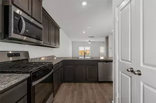 940 Cawthorne Trl, Fort Worth, TX 76108 - Photo 3