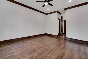 412 Royal St, Waxahachie, TX 75165 - Photo 9