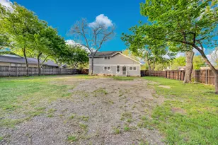 412 Royal St, Waxahachie, TX 75165 - Photo 23