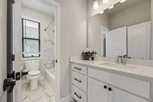 1753 Sir Dustin Ln, Carrollton, TX 75010 - Photo 29