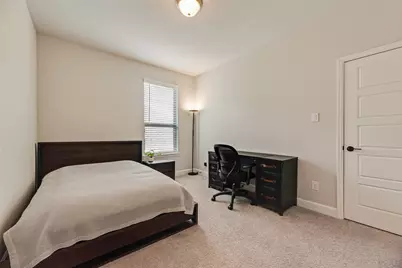 1753 Sir Dustin Lane, Carrollton, TX 75010 - Photo 33