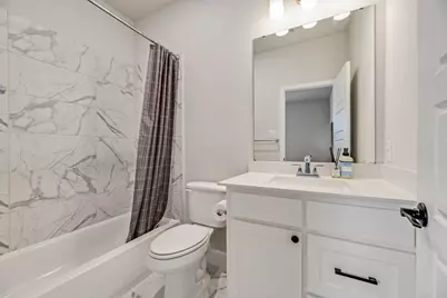 1753 Sir Dustin Lane, Carrollton, TX 75010 - Photo 33
