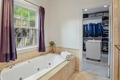 6011 McCommas Boulevard, Dallas, TX 75206 - Photo 19