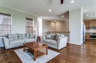 1132 Hemingway Ln, Irving, TX 75063 - Photo 7