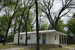 414 N N Ave F, Clifton, TX 76634 - Photo 1