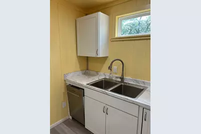 414 N N Avenue F, Clifton, TX 76634 - Photo 21