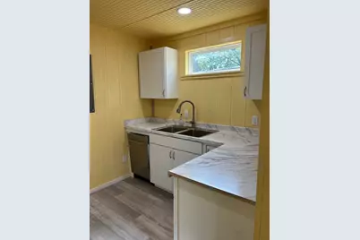 414 N N Avenue F, Clifton, TX 76634 - Photo 19