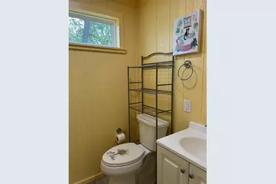 414 N N Avenue F, Clifton, TX 76634 - Photo 23