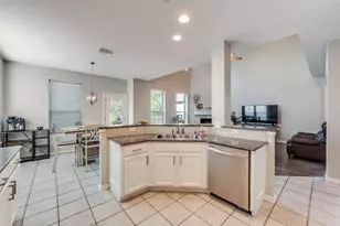 330 Kirby Dr, Argyle, TX 76226 - Photo 7