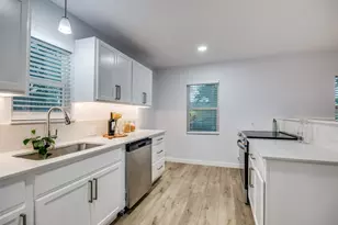 2822 Teakwood Dr, Garland, TX 75044 - Photo 11