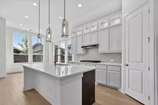 2709 Shady Br Ln, McKinney, TX 75071 - Photo 3