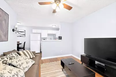 111 E Rogers Street, Arlington, TX 76011 - Photo 5