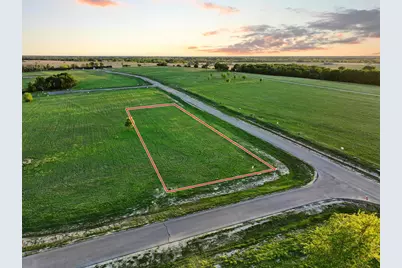 210 Diamond Point, Dodd City, TX 75438 - Photo 9