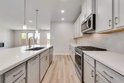 221 Hatherley Street, Little Elm, TX 75068 - Photo 5