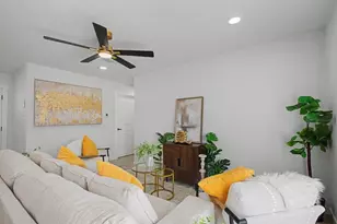 806 Laguna Dr, Garland, TX 75043 - Photo 21