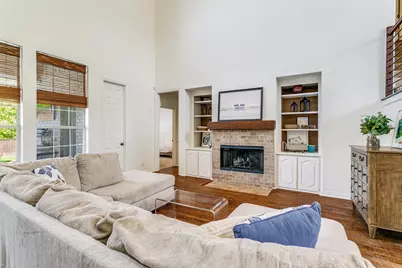 1201 Meadow Ridge Court, Southlake, TX 76092 - Photo 9