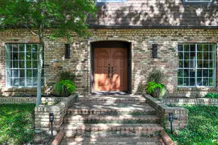 4165 Shady Valley Dr, Arlington, TX 76013 - Photo 3