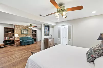 4165 Shady Valley Drive, Arlington, TX 76013 - Photo 19